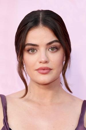 Lucy Hale profil kép