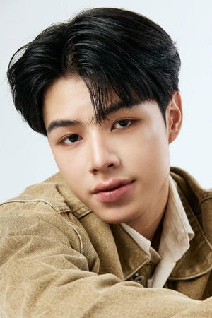 Aungpao Ochiris Suwanacheep profil kép