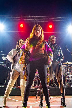 Sugababes: Glastonbury 2024 poszter