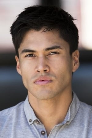 Martin Sensmeier profil kép