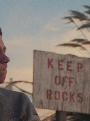 Keep Off Rocks poszter