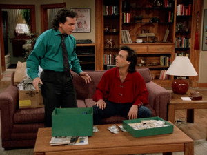 Perfect Strangers 6. évad Ep.13 13. epizód