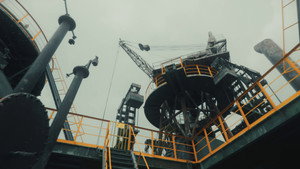 The Pulse Beneath the Steel háttérkép