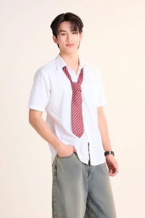 ไหนใครว่าพวกมันไม่ถูกกัน poszter