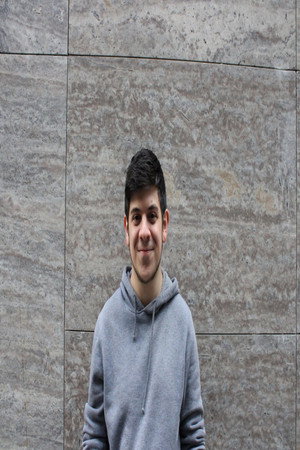 /AvW2HukS7s9ucPXDAhOvhnCy9by.jpg