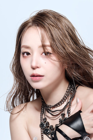 Aya Hirano profil kép