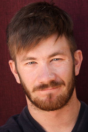 Travis Lincoln Cox profil kép