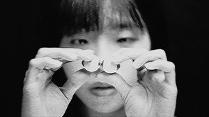 《野犬》 háttérkép