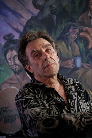 René Olivares profil kép