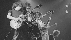 Blue Öyster Cult: Live 1976 háttérkép