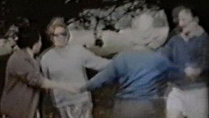 Dancing Auschwitz: Old Family Footage háttérkép