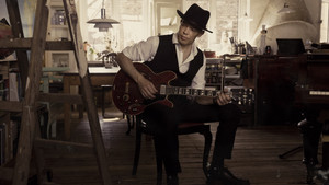 Thorbjørn Risager & The Black Tornado - Songs From The Road háttérkép