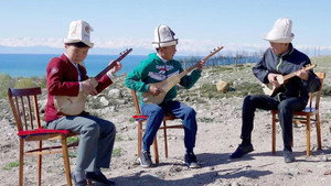 Kirgistan - Hochgebirgsland voller Schätze háttérkép