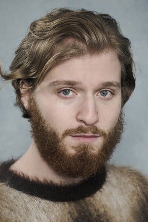 Fred Hechinger profil kép