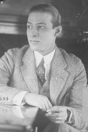 Rudolph Valentino profil kép