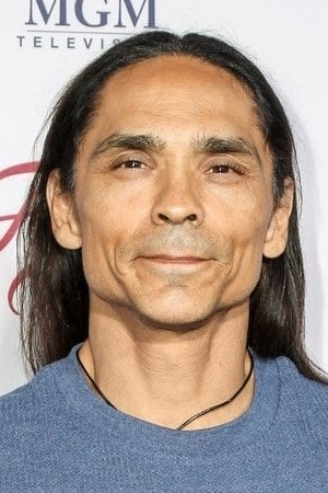 Zahn McClarnon profil kép