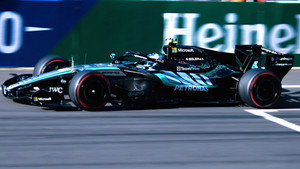 Kimi Antonelli a volánnál háttérkép