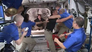 Thomas Pesquet, arrimage à l'ISS háttérkép
