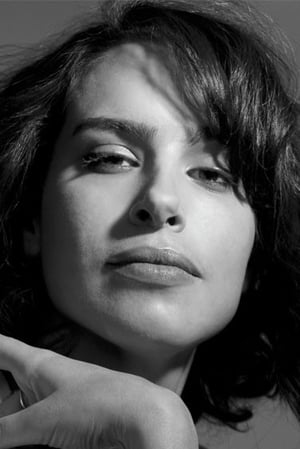 Desiree Akhavan profil kép