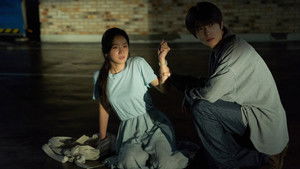 6시간 후 너는 죽는다 háttérkép