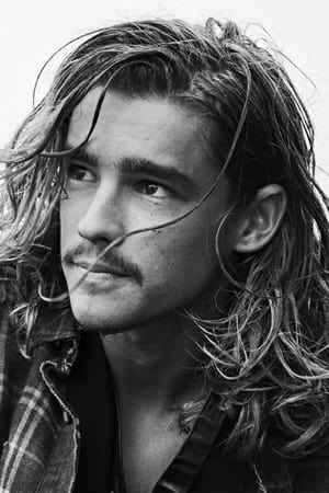 Brenton Thwaites profil kép