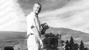 George B. háttérkép