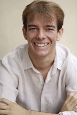 Victor Burrus profil kép