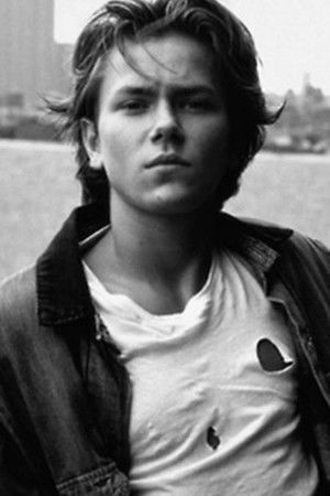 River Phoenix profil kép