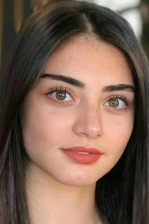 Özge Törer profil kép