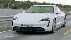Porsche Taycan Turbo S - Inside the Factory háttérkép