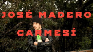 José Madero: Carmesí háttérkép