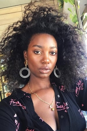 Mouna Traoré profil kép