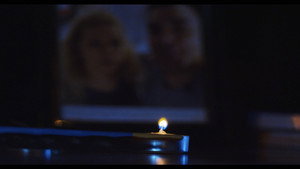 A Candle in the Dark háttérkép