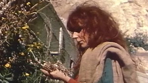 Vali, The Witch of Positano háttérkép