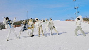 BTS 2021 WINTER PACKAGE in Gangwon háttérkép