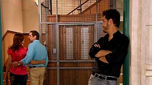Aqui Não Há Quem Viva Season 1 Ep.13 13. epizód
