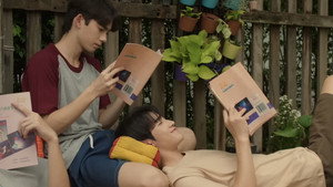 ต้นส้มอยู่บ้านเขา แต่ผลส้มหล่นมาบ้านเราตลอดเลย kép