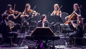 Marillion : With Friends At St David's háttérkép