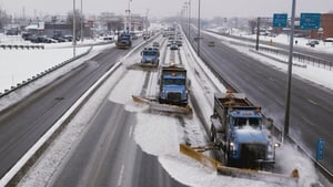 En pleine tempête kép