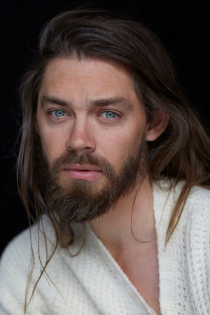 Tom Payne profil kép