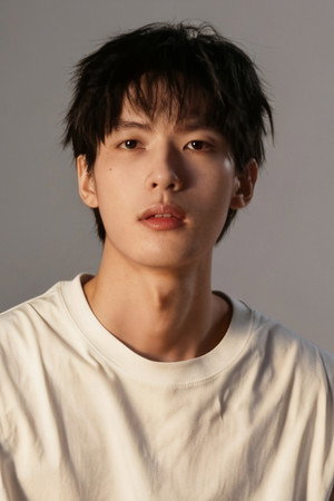 唐比德 profil kép