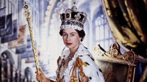 A Queen Is Crowned háttérkép