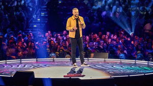Barátod, Nate Bargatze háttérkép