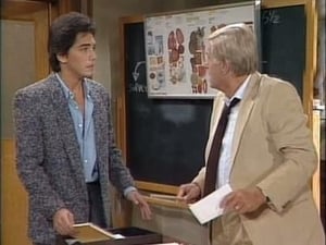 Charles in Charge 3. évad Ep.24 24. epizód