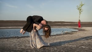 Pina Bausch - Táncoljatok, táncoljatok, különben elvesztek háttérkép