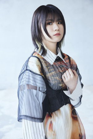 理名 profil kép