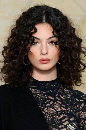 Deva Cassel profil kép