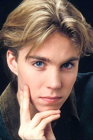 Jonathan Brandis profil kép