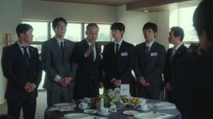 폭락 háttérkép