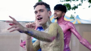 Olly Alexander: Growing Up Gay háttérkép